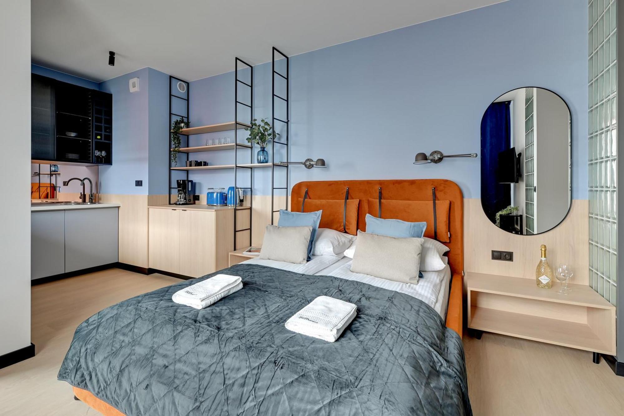 Grand Apartments - Doki Living & Foodhall Gdańsk Buitenkant foto