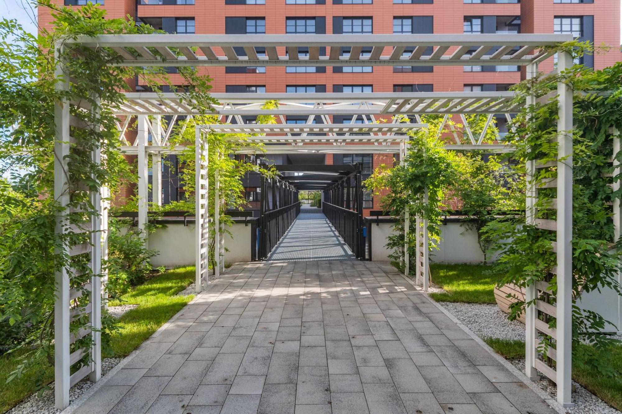 Grand Apartments - Doki Living & Foodhall Gdańsk Buitenkant foto