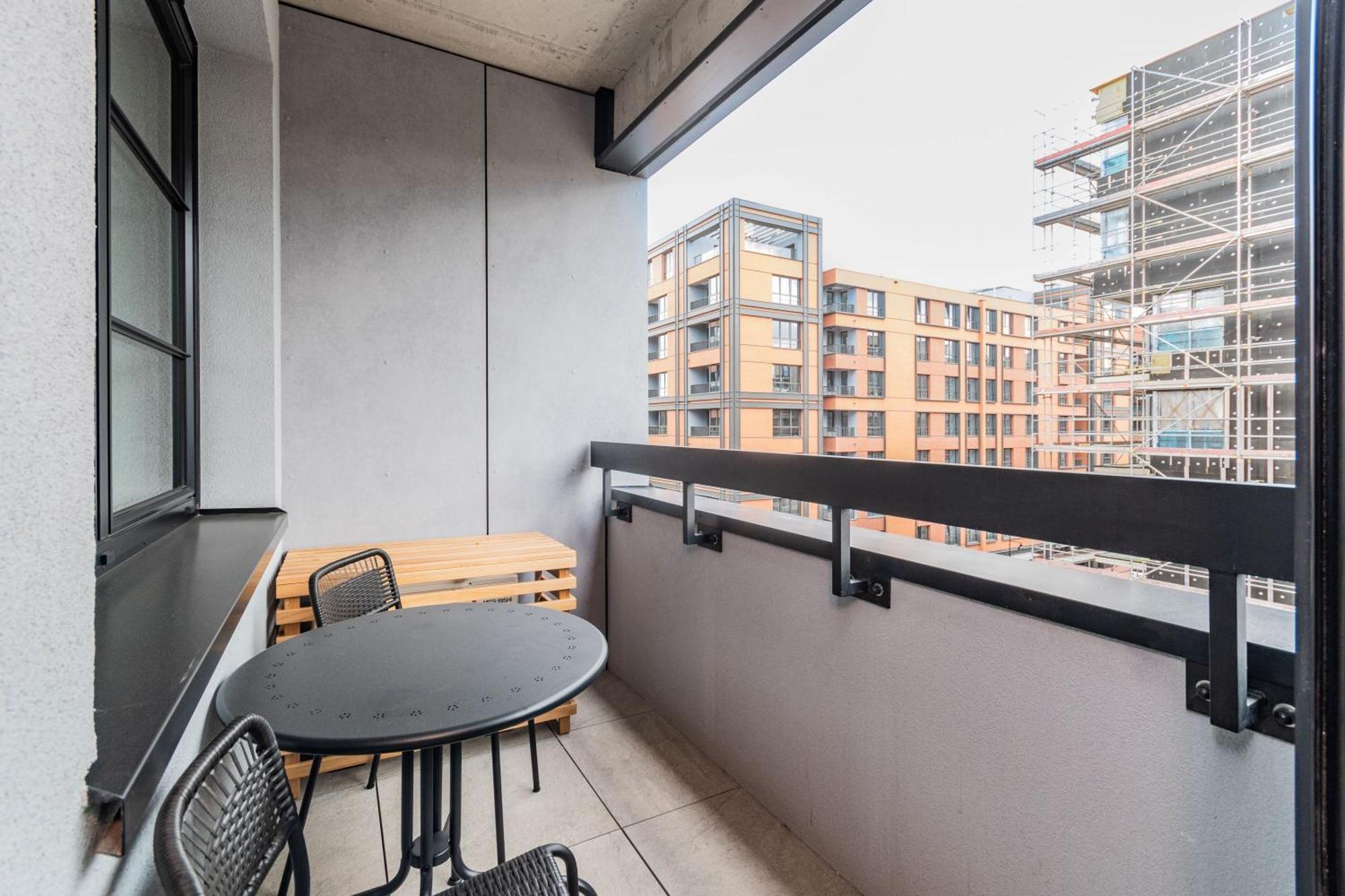 Grand Apartments - Doki Living & Foodhall Gdańsk Buitenkant foto